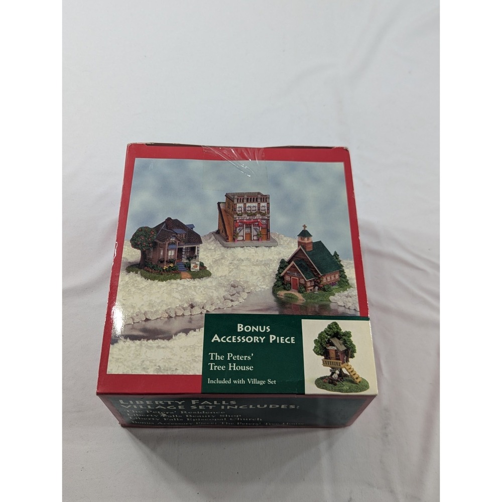 Liberty Falls Village Set of‎ 4 Beauty Shop, Church, Peter's House & Tree House,